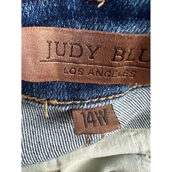Judy Blue Slim Fit High Rise Jeans Sz 14W JB88776 DK - Picture 4 of 12